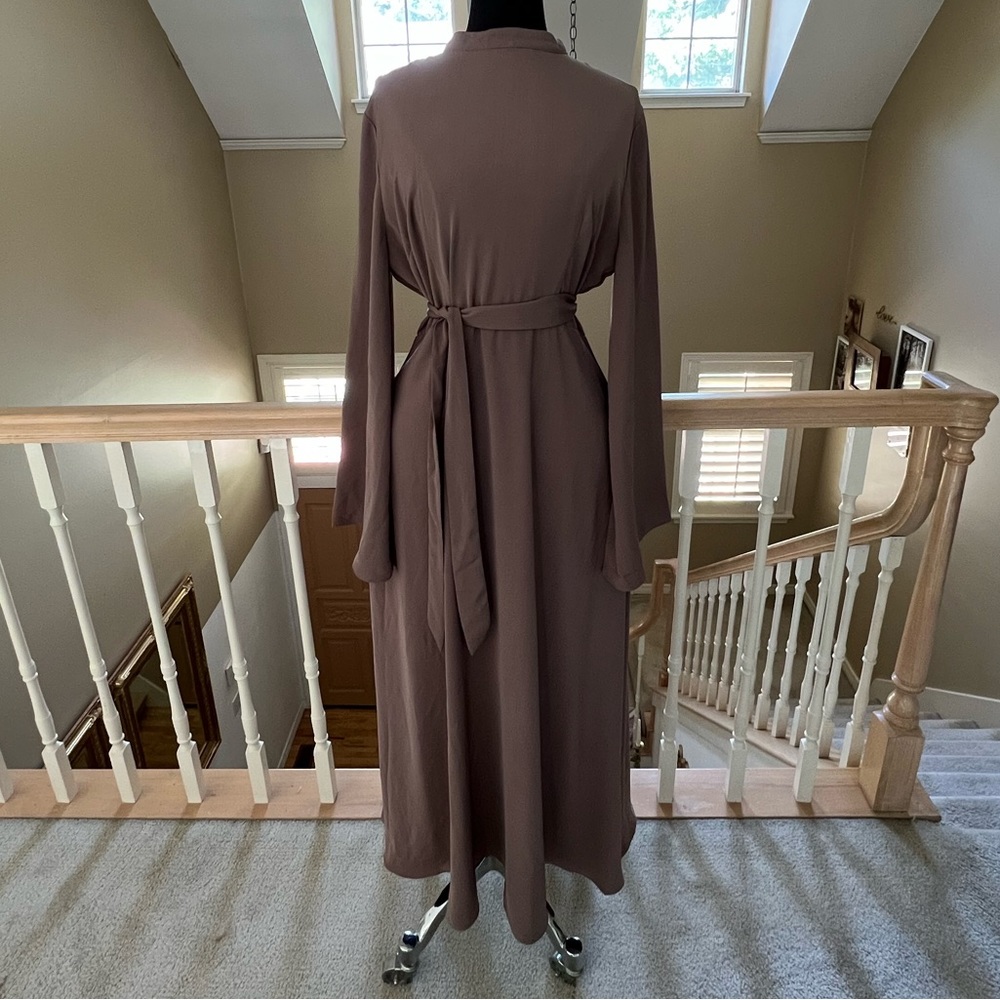 INAYAH Long Sleeve Maxi Dress With Bell Sleeves / Size L